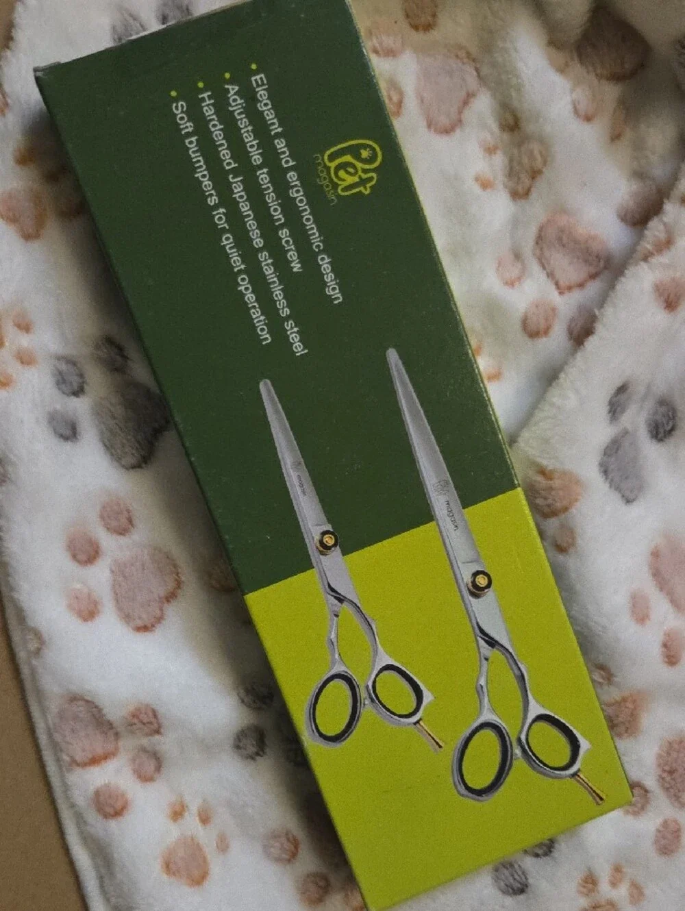 Grooming 2 PC Scissor Set Tool Kit - Green